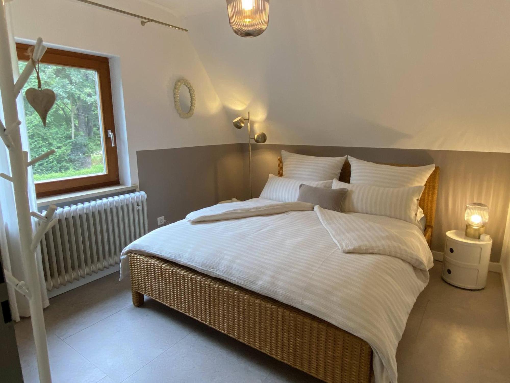 Messe- & Ferienhaus Gertraud Am Ludwigskanal, 24 H Self Check-In, Gratis Parken Wendelstein Luaran gambar